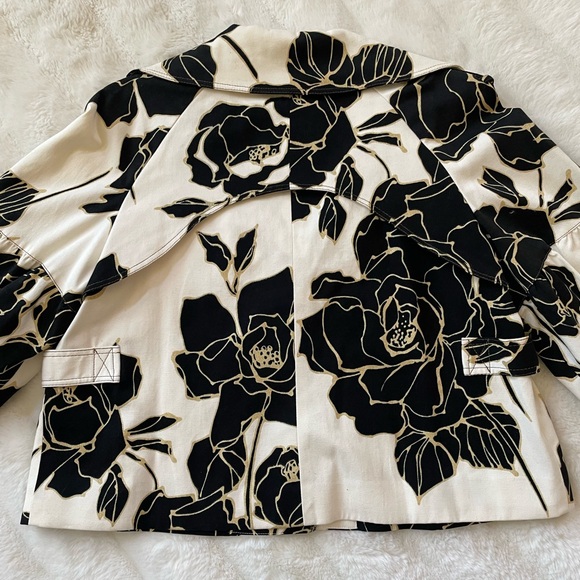 Cache Jacket. - Picture 7 of 15